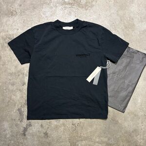 Black Essentials shirt